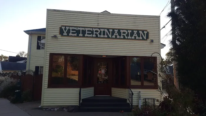 St Charles Animal Hospital Picture 5