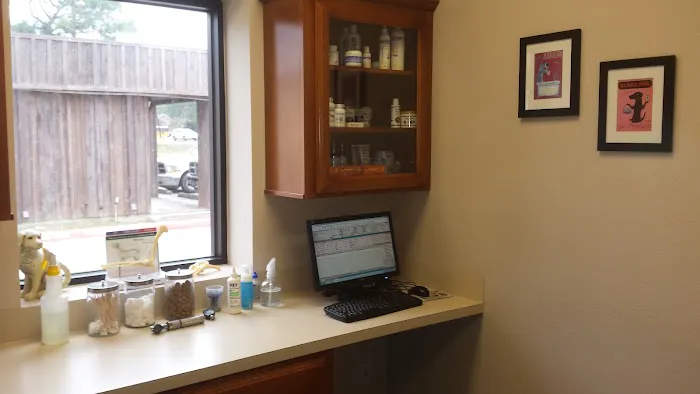 Main Street Veterinary Clinic Picture 6