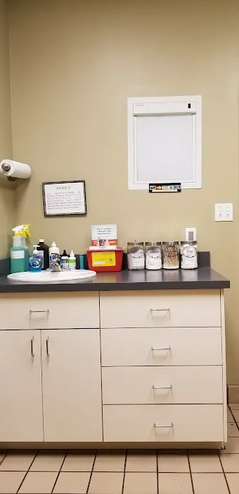 McAdory Veterinary Clinic Picture 2