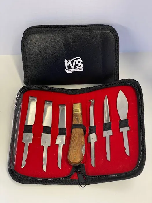 INTERNATIONAL VETERINARY SUPPLIES Picture 8