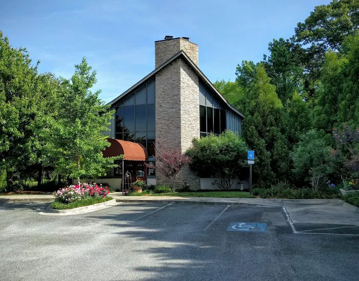 Northside Wesleyan Animal Hospital Picture 9