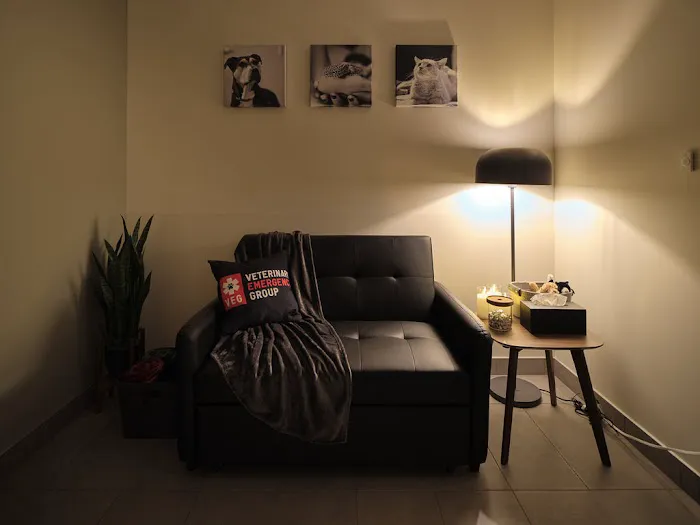 Veterinary Emergency Group Picture 3