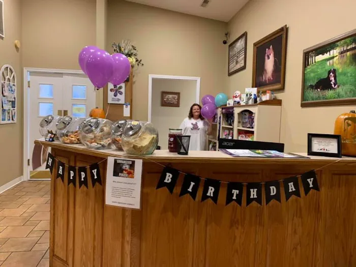 Flanary Veterinary Clinic Picture 2