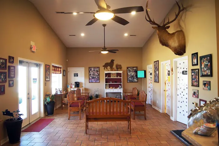 Flanary Veterinary Clinic Picture 6