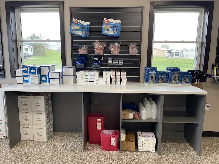 Deluxe Animal Health Picture 3