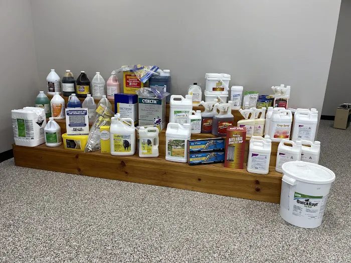 Deluxe Animal Health Picture 4