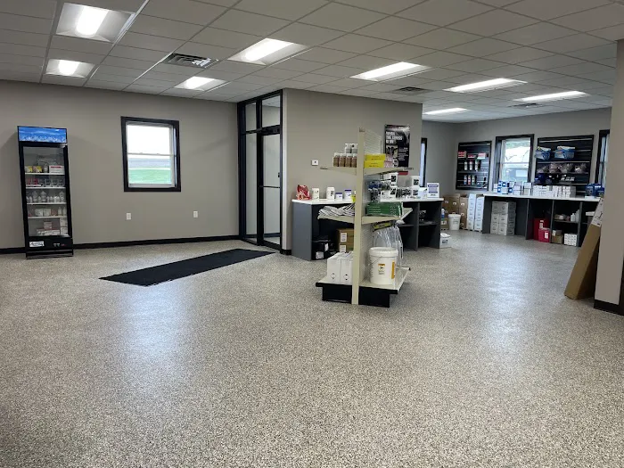 Deluxe Animal Health Picture 6