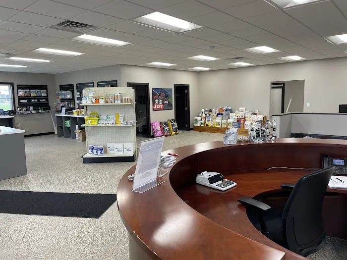 Deluxe Animal Health Picture 8