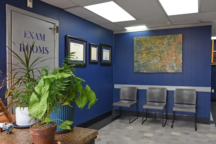 Veterinary Institute of Paducah Picture 3