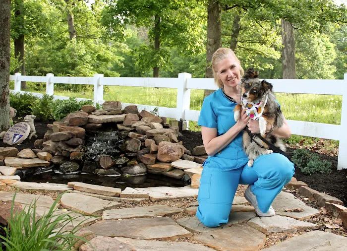 River's Edge Veterinary Hospital Picture 1