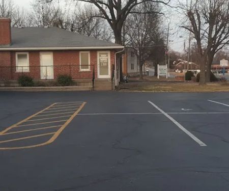 Binder Animal Hospital: Theobald D DVM