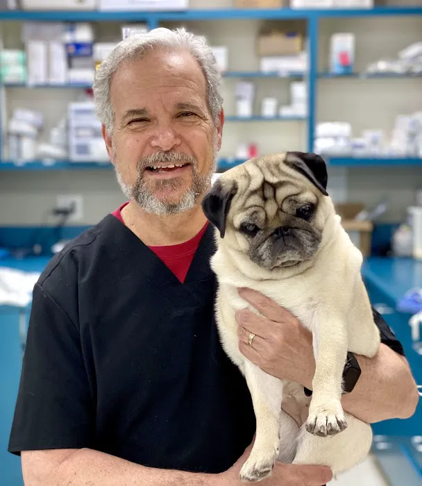 Veterinary Care Center- Urgent & Wellness Care Picture 10