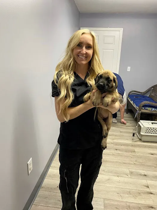 Lindquist Veterinary Care Center Picture 5