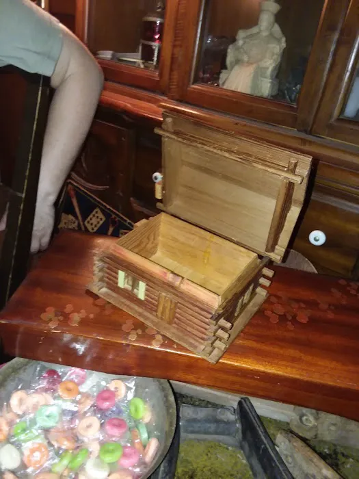 Crestview Veterinary Hospital Picture 1