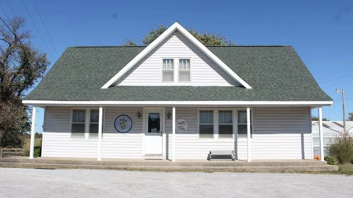 Perry County Veterinary Hospital Picture 3