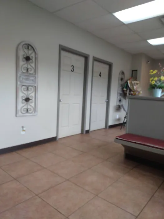 Mineral Wells Animal Clinic Picture 6