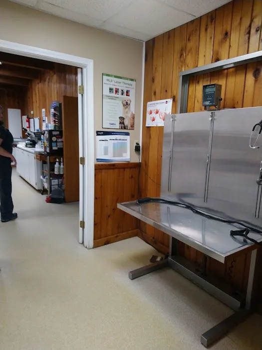 Tri County Animal Clinic Picture 8