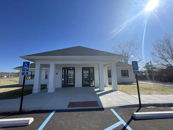 Mexico Road Animal Hospital Picture 1