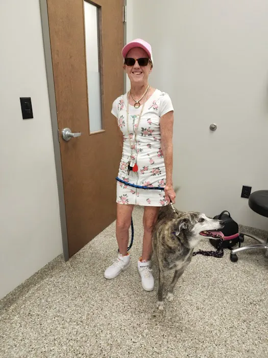 Arnold Animal Hospital Picture 2