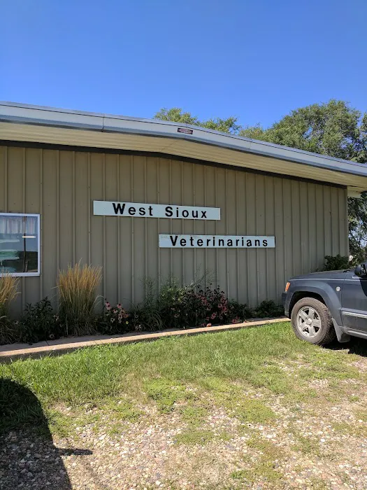 West Sioux Veterinary Clinic Picture 7