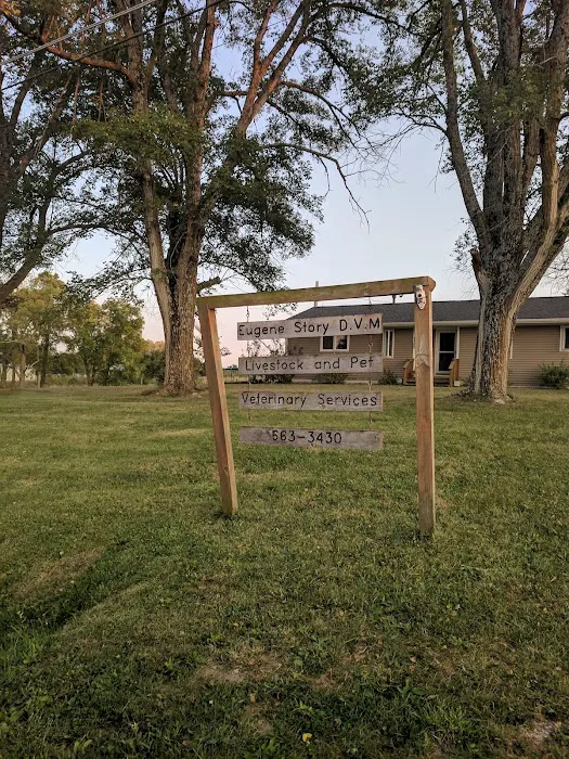 Story Eugene DVM Picture 3