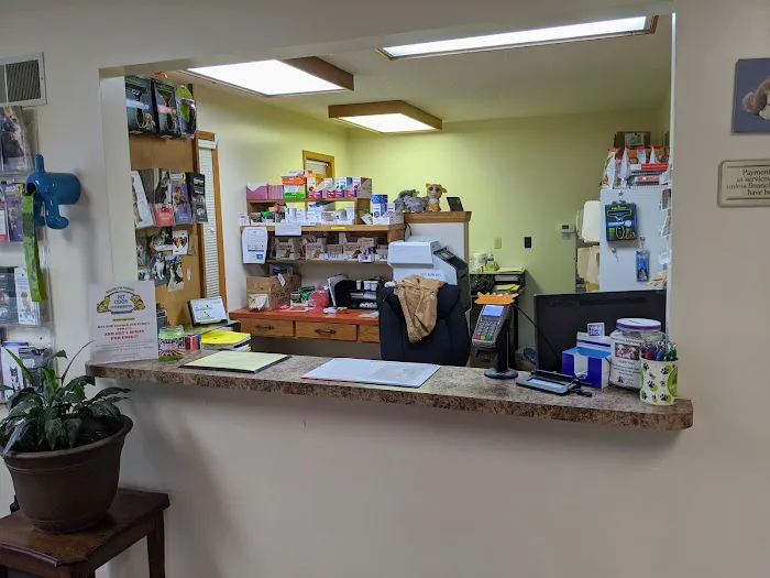 Holstein Veterinary Clinic Picture 4