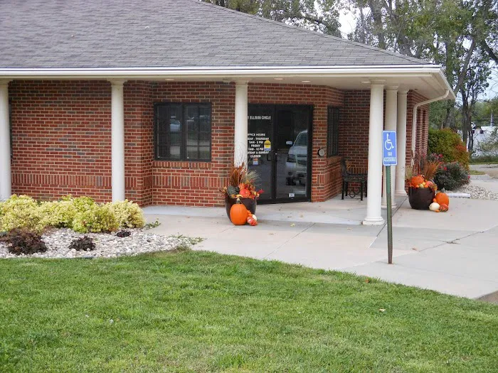 Dr. Tonya McIlnay Picture 3