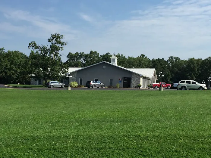 Mid-Rivers Equine Centre Picture 2