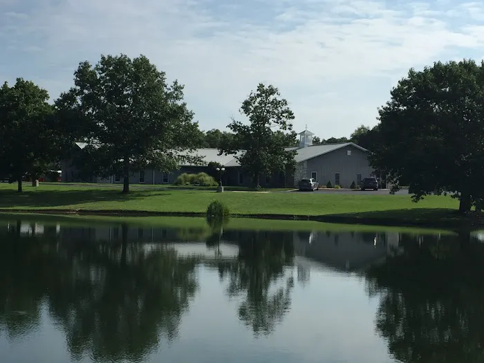 Mid-Rivers Equine Centre Picture 7