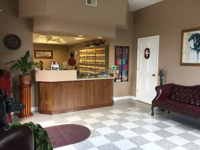 Mid-Rivers Equine Centre Picture 9