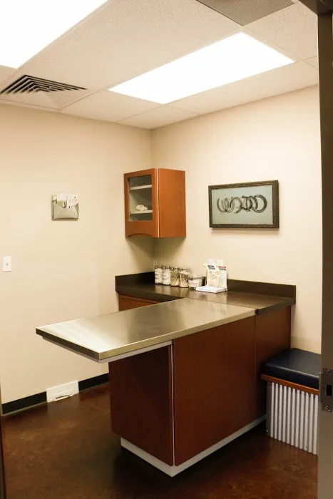 Homestead Veterinary Hospital: Dr. Mark Cassells Picture 1