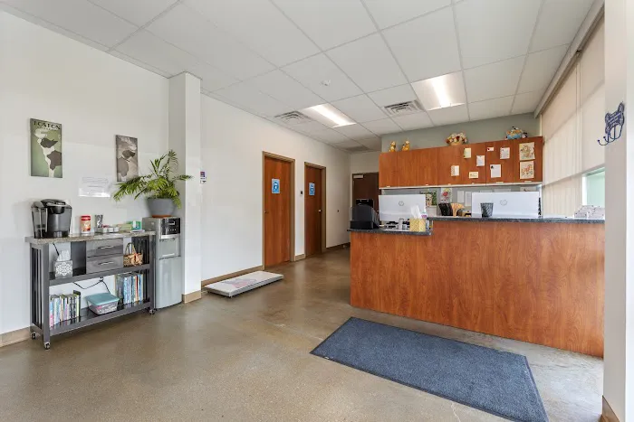 Urgent Pet Care West Picture 8