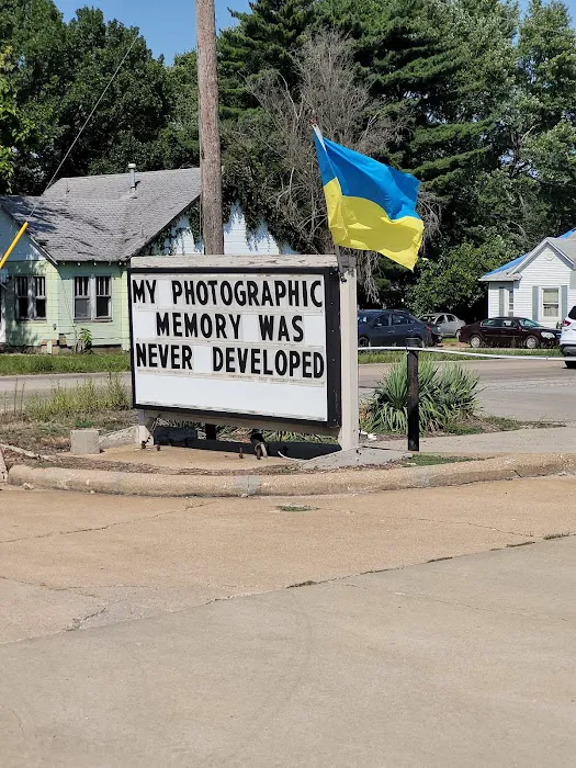 Eldon Spay & Neuter Clinic Picture 10