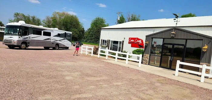 Cedar County Veterinary Services Picture 7