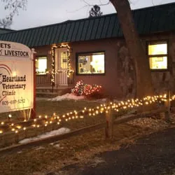 Heartland Veterinary Clinic Picture 3