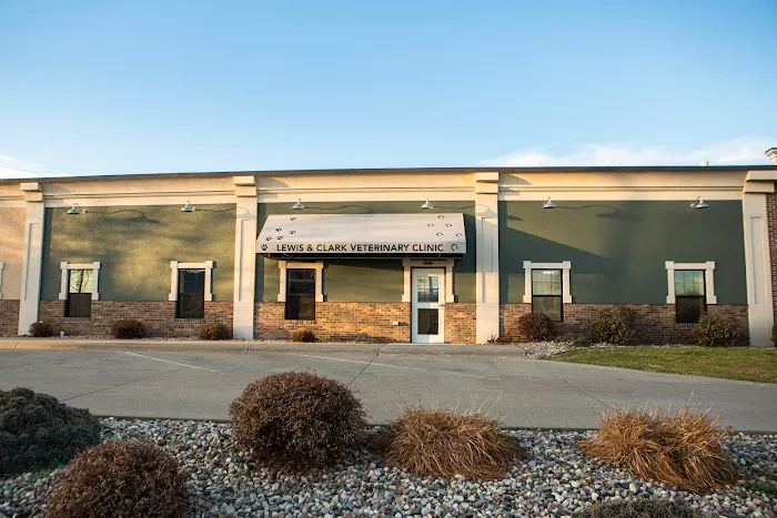 Lewis and Clark Veterinary Clinic Picture 9