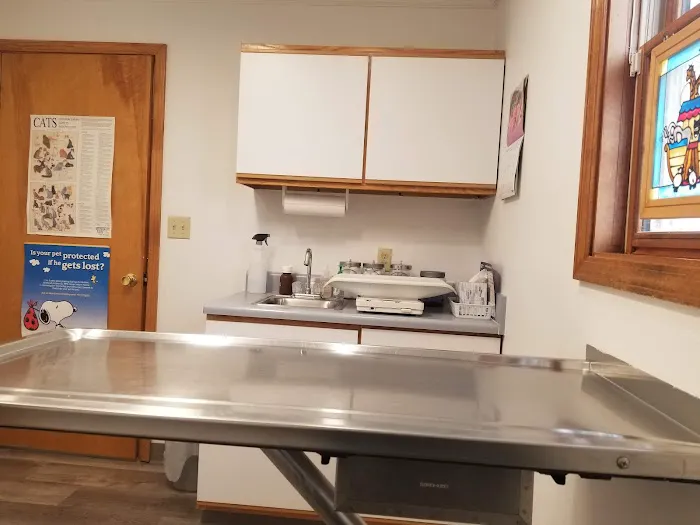 Oskaloosa Animal Clinic Picture 8