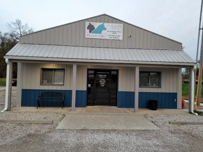 Pleasant Valley Veterinary Clinic Picture 10