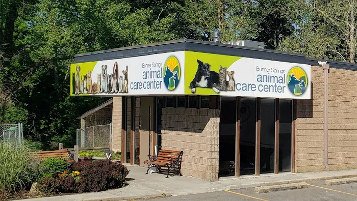 Bonner Springs Animal Care Center Picture 7