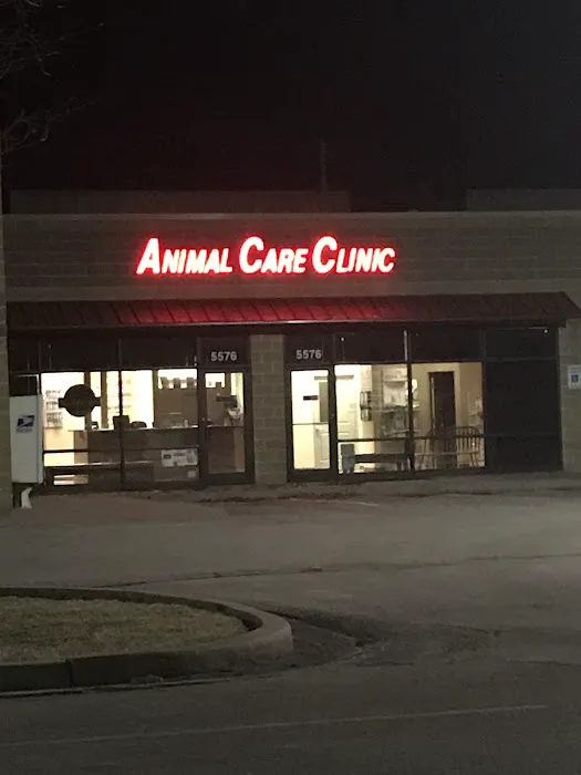 Animal Care Clinic Picture 10