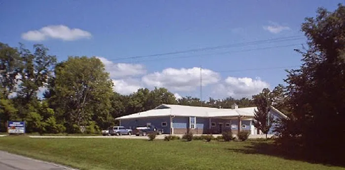Holden Animal Clinic & Supply, Inc. Picture 8