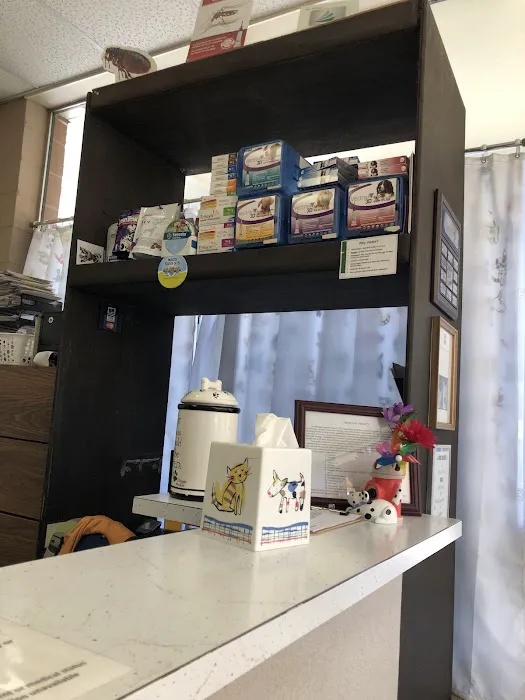 Quivira Road Animal Hospital: Dr. Luke Fry, DVM Picture 2