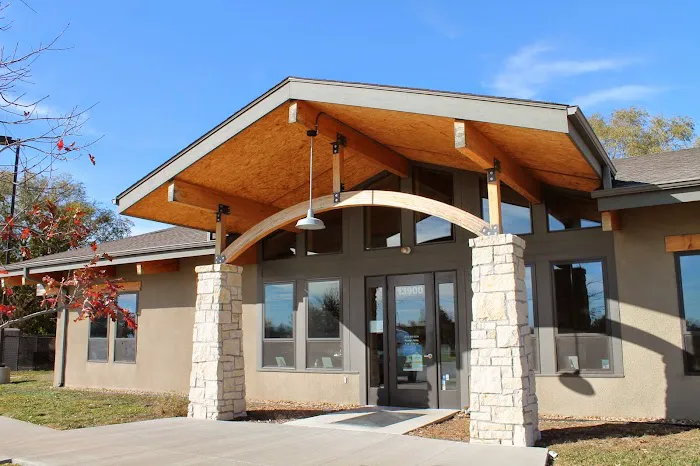 Mariposa Veterinary Wellness Center Picture 1