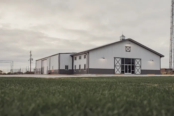 Bates County Veterinary Clinic Picture 9