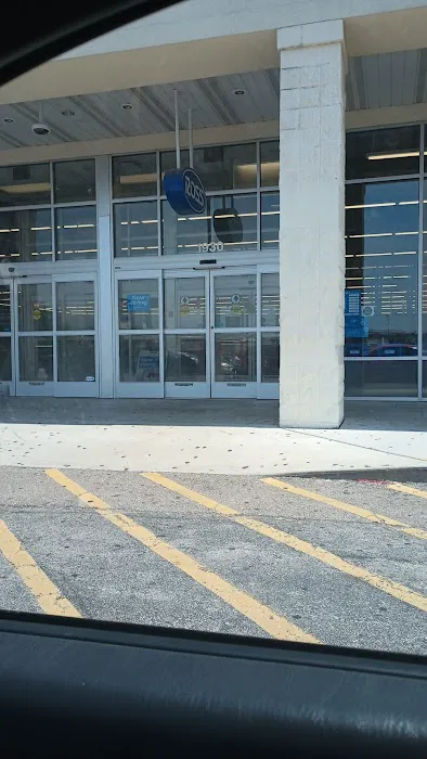 Petco Vaccination Clinic Picture 3