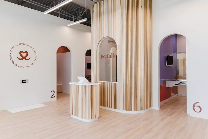 Petfolk Veterinary & Urgent Care - Overland Park Picture 6