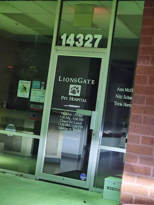 Lionsgate Pet Hospital Picture 8