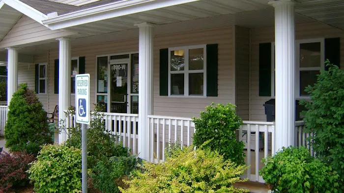 VCA Parkcrest Animal Hospital and Pet Lodge Picture 1