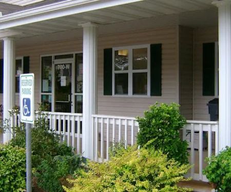 VCA Parkcrest Animal Hospital and Pet Lodge