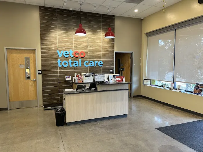 Vetco Total Care Animal Hospital Picture 9